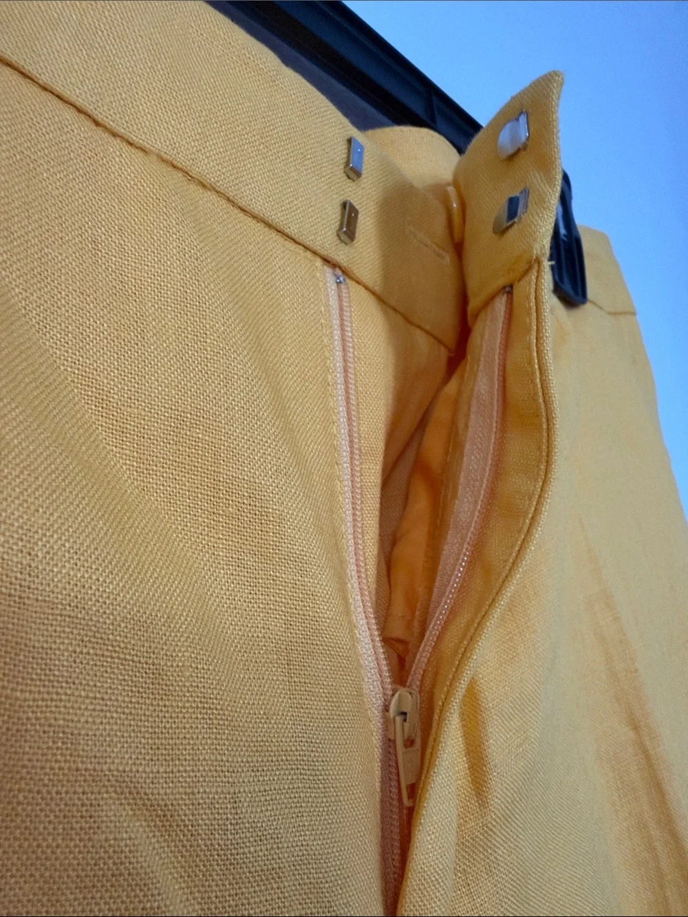 Mango sleek straight